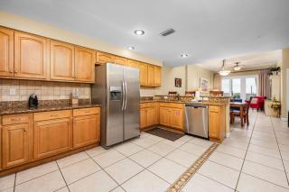 The Inn At Crystal Beach #110b - 1