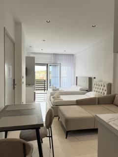 Maison Apartments - 9