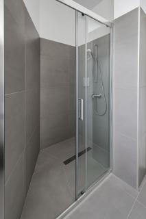 Modern 1BR with City View in Central Larnaca - 3