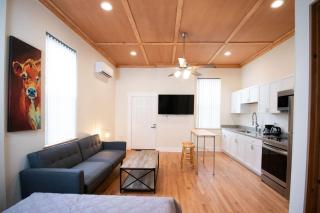 Quiet, gated oasis near downtown Lexington - 6