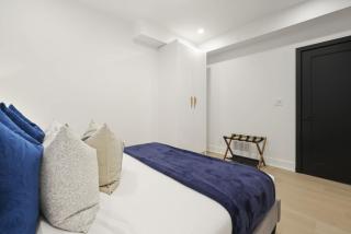 Modern 2BR Apt Sleeps 6 Stylish & Central - 3