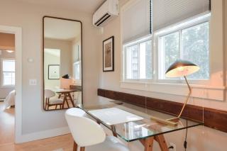 Private deck walk to Commercial Street - 6