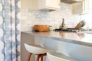 Private deck walk to Commercial Street - 2