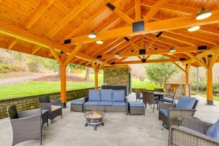 Olympic Natl Park Base Luxe Port Angeles Cabin - 8