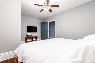 Home 4/ King Beds - Large Garage by StayStLouis - 7