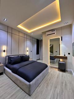 CARTIER 2 Bedroom maisonette - 8