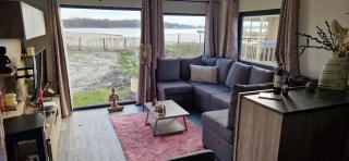 Bio Strand Chalet met Sauna - 8