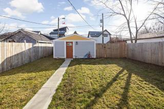Group Retreat - Just Ten Min to Downtown - Family Friendly - 5