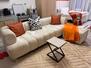 Mt Kenya Views Summit Studio bnb with a Working Desk - 0