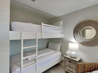 Crystal Dunes #406 - 8