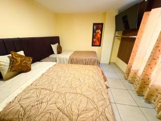 Hostal Mayra Breña - 1
