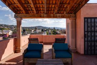 3BR Guadalupe Home, Near Centro with Private Rooftop - 3