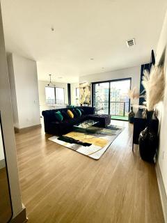 Modern luxury at the Interlock - 8