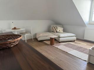 Urban Retreat - Park, Rest, Discover - 2