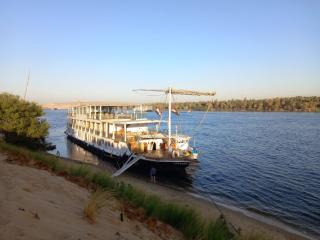 Embrace 1 Nile Sailing Dahabiya - 3