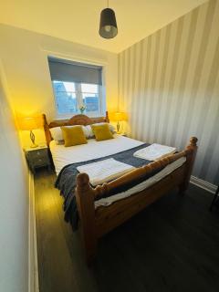 The Woodlands 3bed 2bath - 8