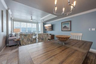 The Inn At Crystal Beach #608b - 4