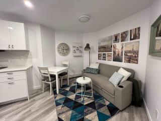 Serenity 1BR & 1 DEN Home at Folsom Ave - 5