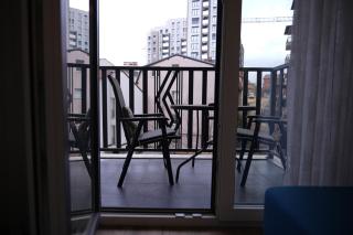 Bright and New Apartment - Free Garage Parking - 2