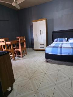 Hummingbird Hostel - 9