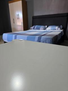 Hummingbird Hostel - 8