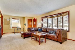 12 Mi to St Paul Pet-Friendly Home with Backyard - 4
