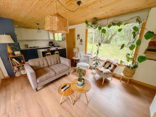 Cabaña de Montaña con Río - 7