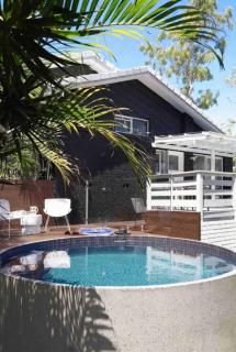 The Lodge Noosa Coastal Luxe in Noosas Heart - 1