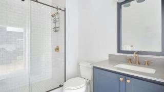2 Units Steps to the French Quarter Bourbon St The Harlequin by AvantStay - 3