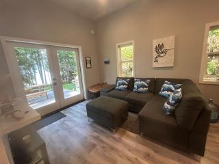 The Cottage - A Private Oceanfront Dream! - 8