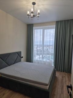 Дизайнерська квартира з видом з 14 поверху - 9