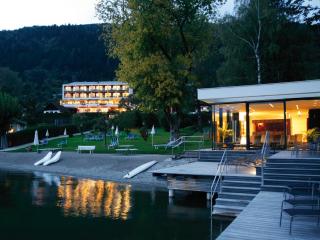 Seehotel Hoffmann - Steindorf am Ossiacher See - 8