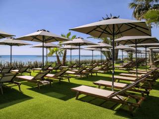 Mercure Larnaca Beach Resort - 1