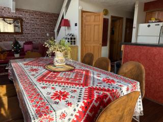 WOW!! Ultimate Pocono Retreat, Hot Tub, Game Room, Fire Pit, Near Lakes & Skiing - 9