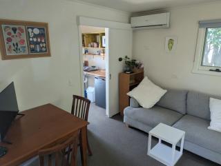 Large garden block with multiple dwellings in the centre of Bendigo - 4