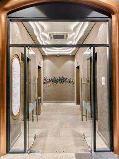 22 Macalisterz - King Suite - 65"QLED TV - Disney - Pop Corn - Sky Pool - 4