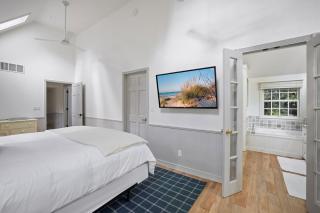 The Songbird by Juniper Holiday + Home - 4