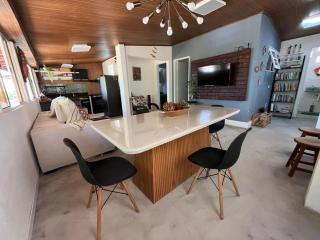 Casa vista panorâmica para o mar com piscina e lareira - 1