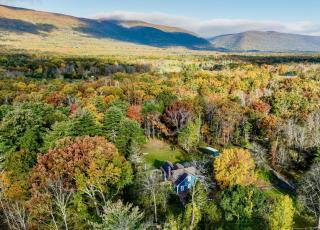 1890 CapeCod farmhouse:Charming, Private, Spacious - 9