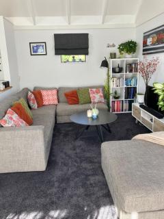 Relax in Hurdon - Comfortable 1 bedroom home - 9