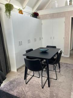 Relax in Hurdon - Comfortable 1 bedroom home - 4