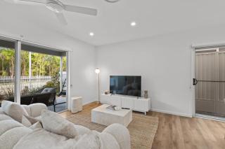 Rochedale Outlook - 1