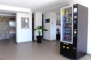 Dpto primer piso con piscina cerca de playa el Faro - 1