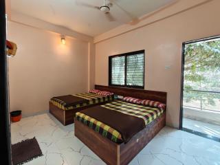 Aaisaheb Bhakt Niwas - 9