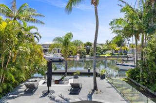 Luxe Waterfront Home - Pool, Pontoon w Deep Water Ocean Access - 6