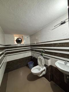 Spacious 3BHK Duplex Villa with minimal amenities - 5