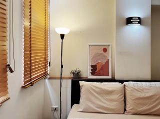 Baan Rak BTS phromphong Emsphere - 4