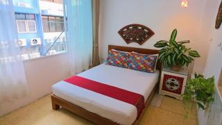 Lumphini 5 Train station center EnSuite Aircon - 2