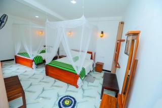 Forest Edge Villa - 3