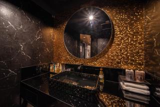 HOTEL FIVE -Adult Only- - Osaca - 2